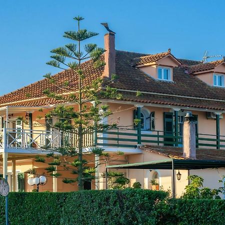 Ina Apartment Kalamákion Екстериор снимка