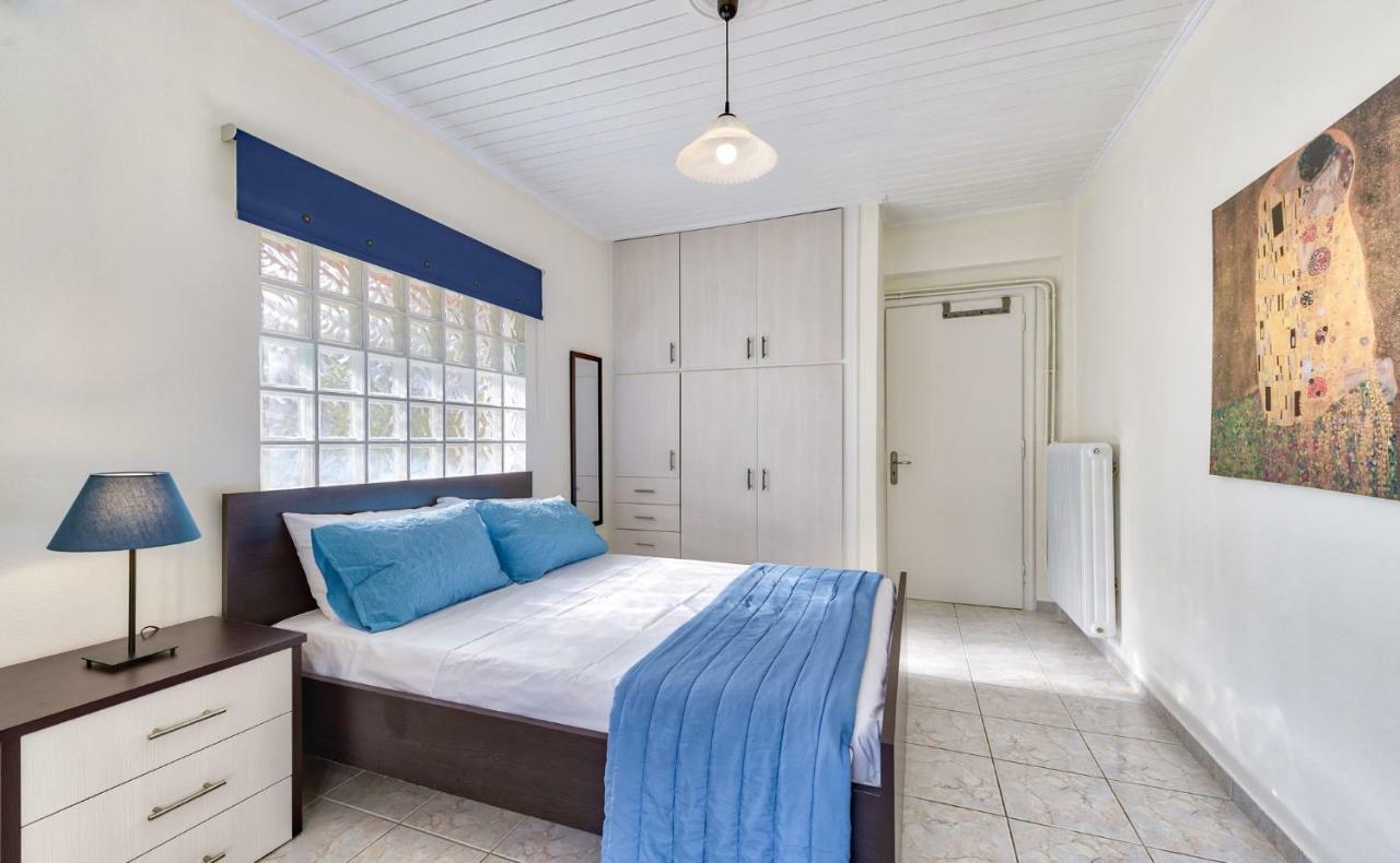 Ina Apartment Kalamákion Екстериор снимка